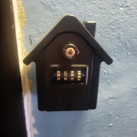 Vip Апартаменты На Жукова Oral Exterior foto